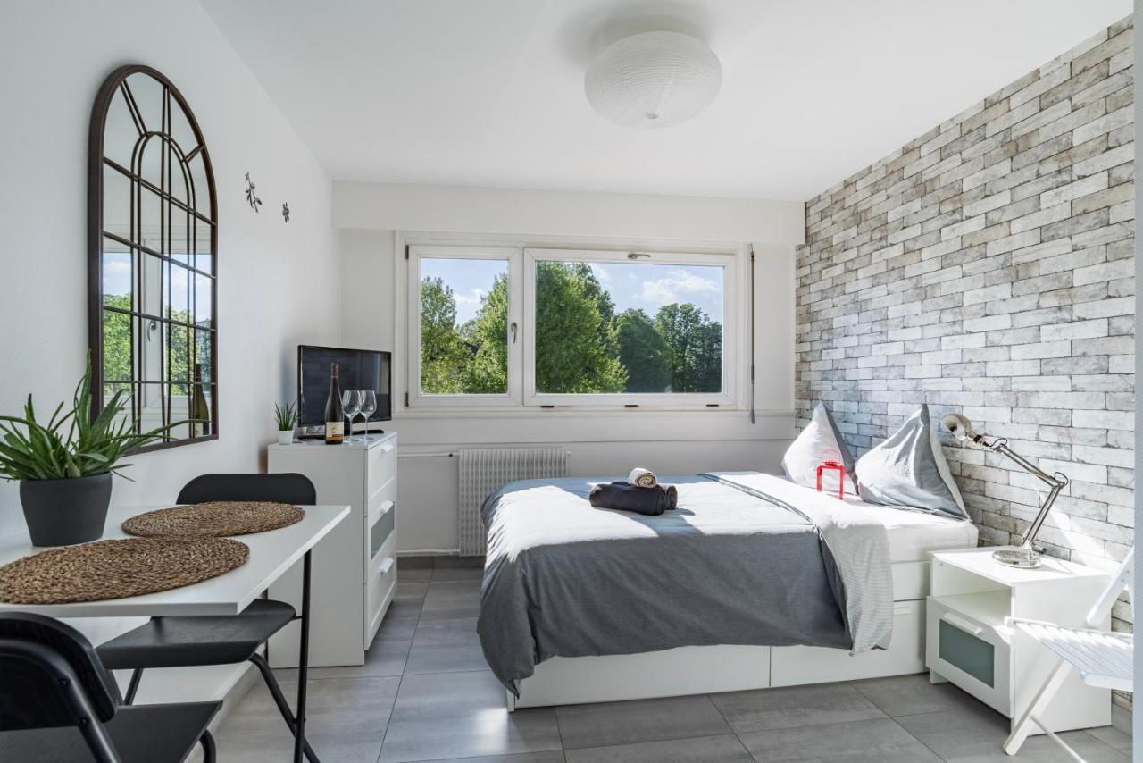 The Place-Studio Schiltigheim Luaran gambar